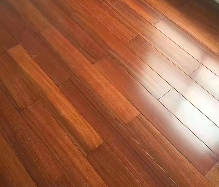 地板