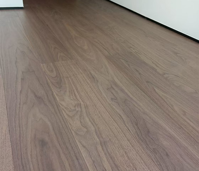 地板