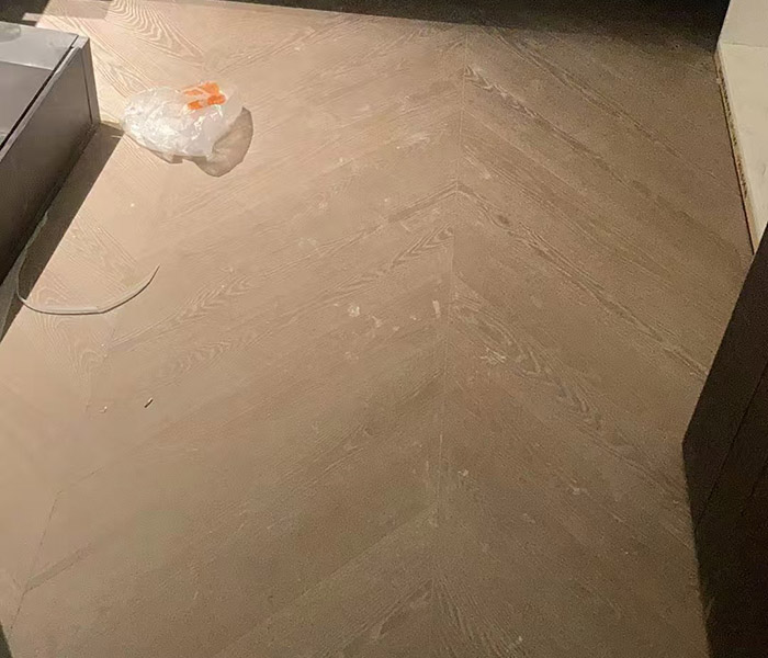地板
